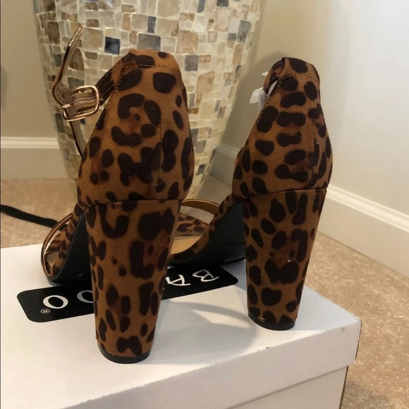 Cheetah Block Heels - Picture 3 of 6